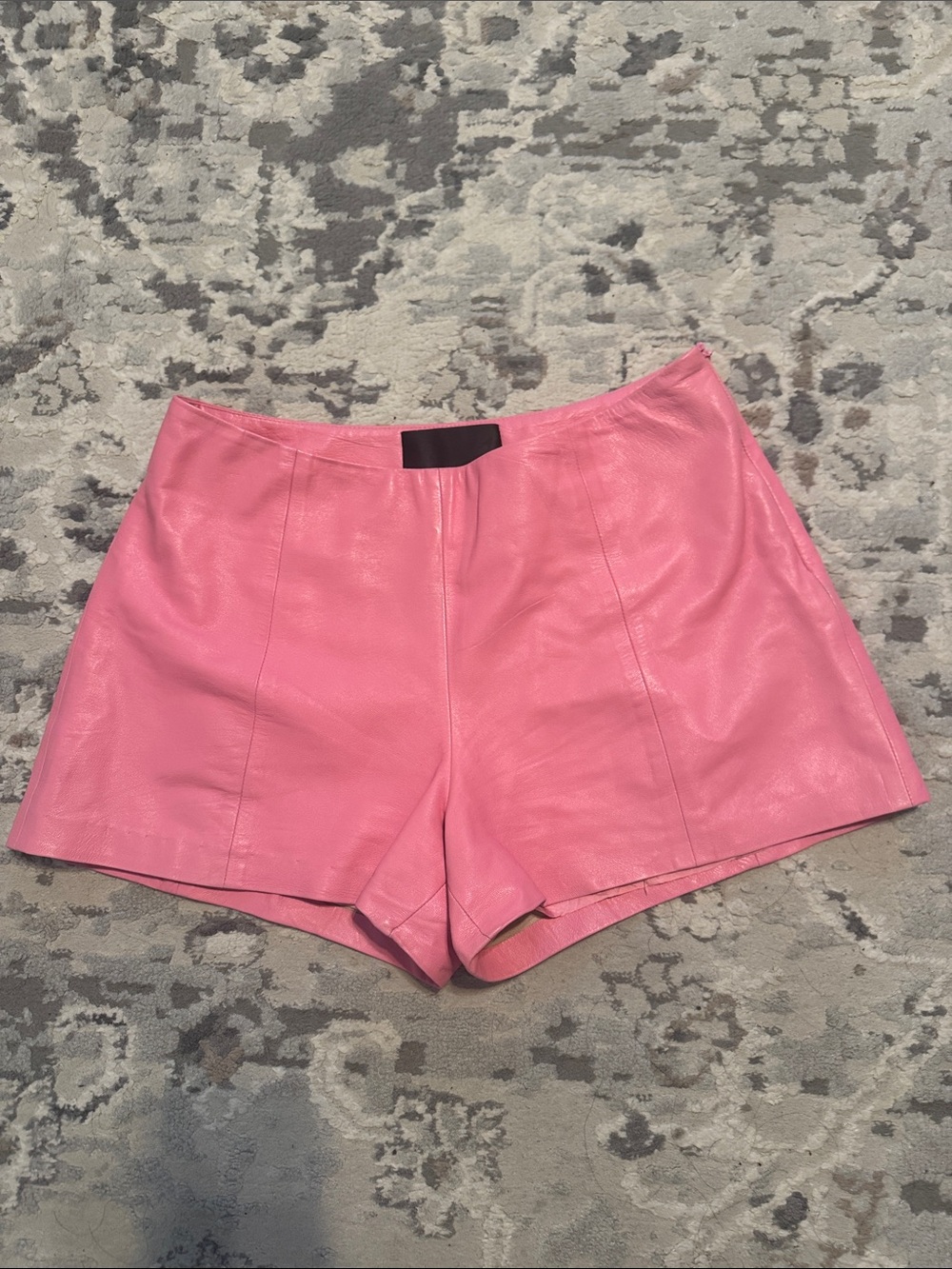 Pink 100% lamb leather  Shorts